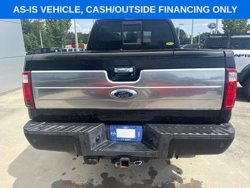 Used 2016 Ford F250 Platinum w/ FX4 Off-Road Package AWD/4WD image 6