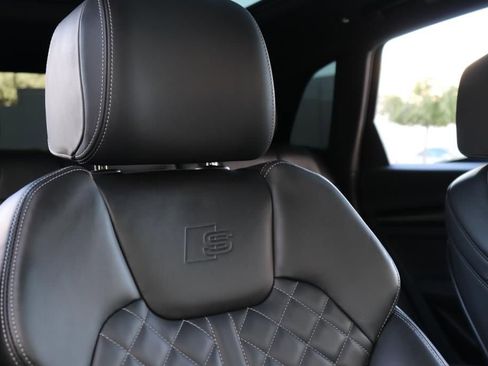 Used 2023 Audi SQ5 Premium Plus w/ Premium Plus Package image 67