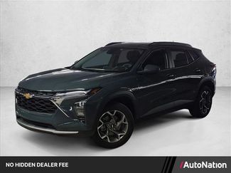 Used 2025 Chevrolet Trax LT FWD video 1