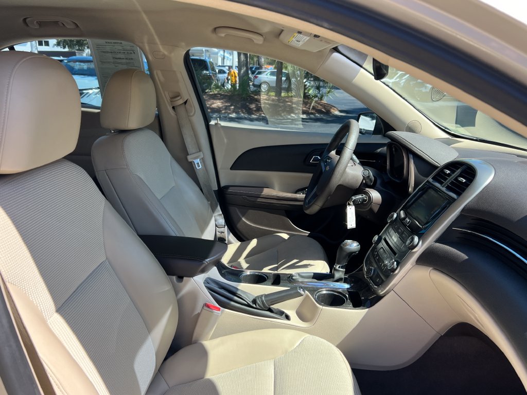 Used 2014 Chevrolet Malibu LT w/ Power Convenience Package FWD image 22
