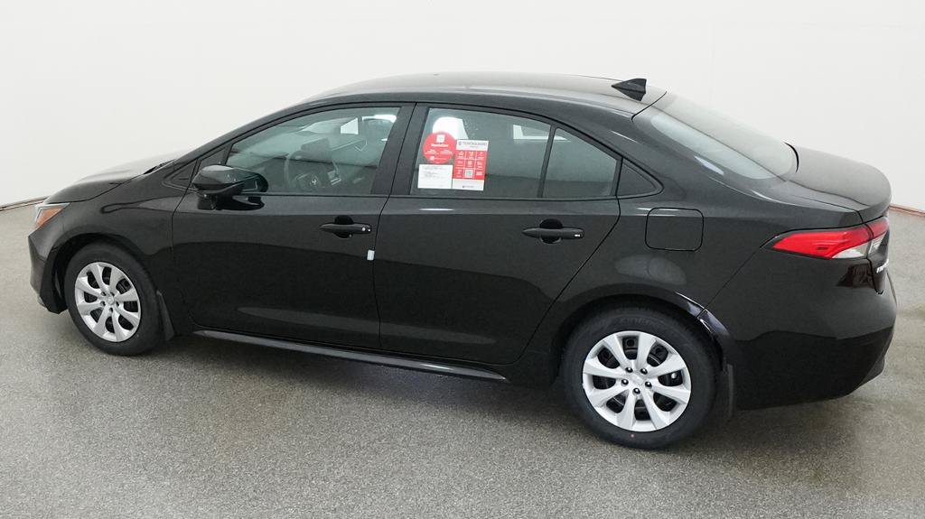 New 2027 Toyota Corolla LE FWD image 7