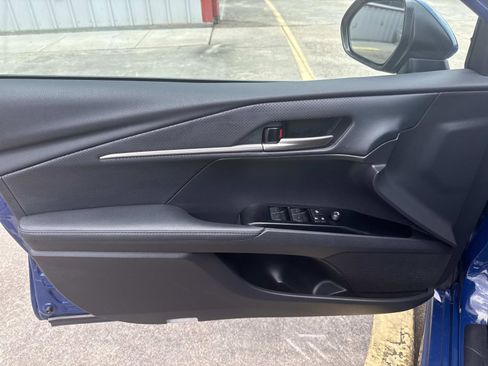 Used 2025 Toyota Camry XSE image 17