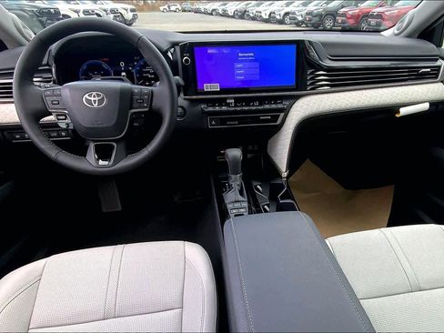 New 2026 Toyota Camry XLE image 5