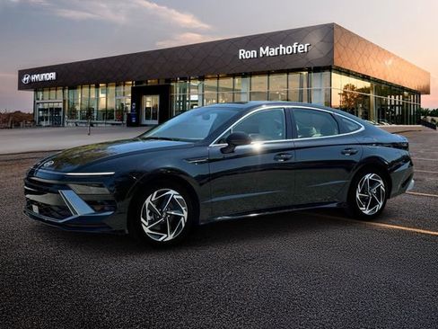 Certified 2025 Hyundai Sonata SEL image 2