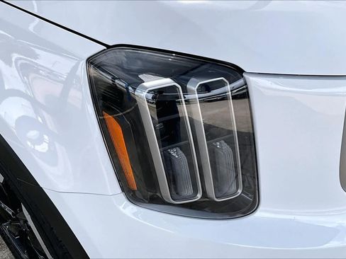 Used 2025 Kia Telluride S FWD image 27