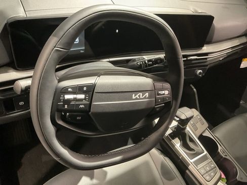 New 2026 Kia Sportage X-Line image 13