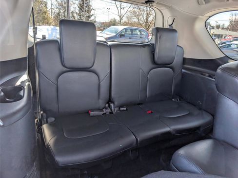 Used 2024 Nissan Armada SL w/ Captain's Chairs Package image 14