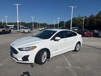 Used 2019 Ford Fusion SE