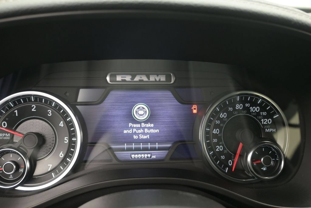 Used 2023 RAM 1500 Laramie AWD/4WD image 11
