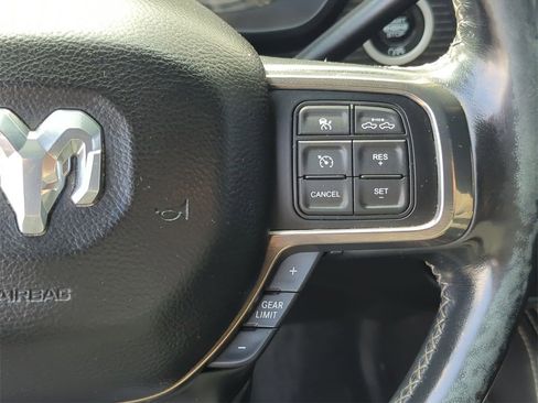 Used 2019 RAM 2500 Limited image 10