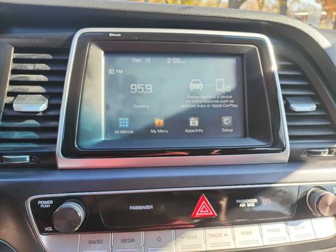 Used 2018 Hyundai Sonata ECO image 23