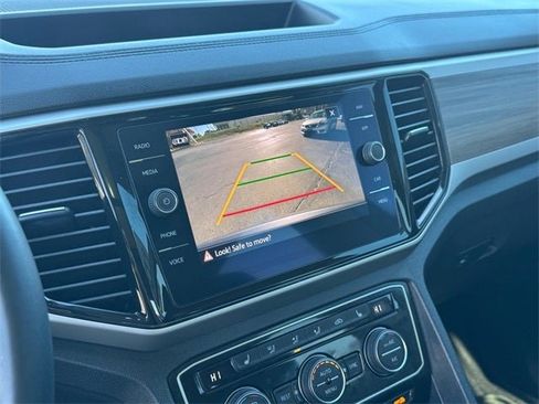 Used 2022 Volkswagen Atlas SEL image 25