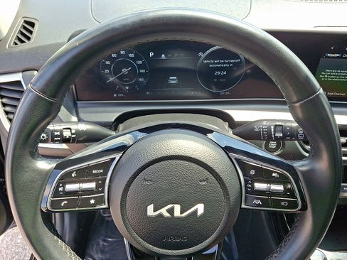 Certified 2024 Kia Seltos EX image 20