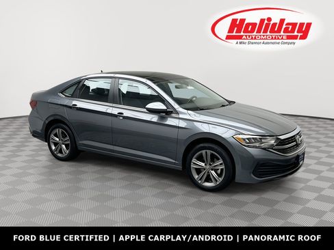 Used 2023 Volkswagen Jetta SE w/ Panoramic Sunroof Package image 1