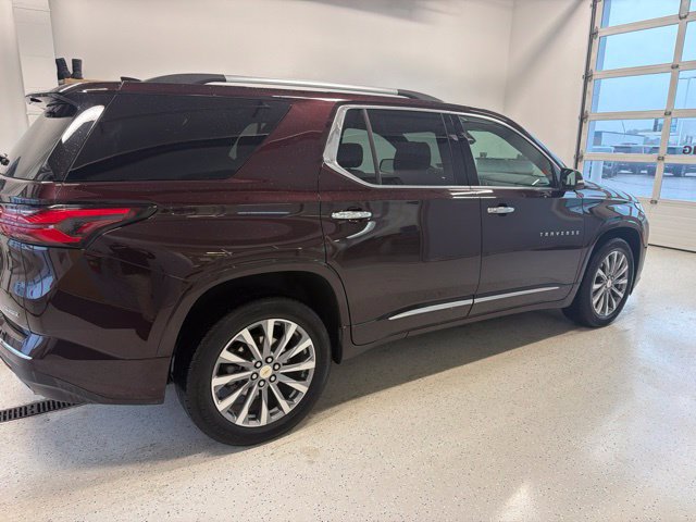 Used 2023 Chevrolet Traverse Premier AWD/4WD image 10
