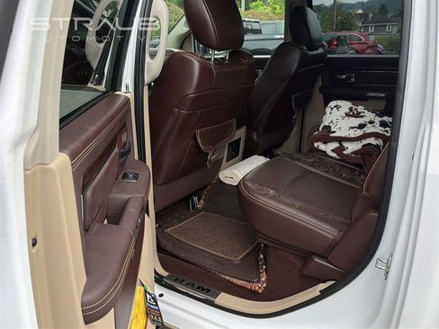 Used 2016 RAM 1500 Laramie Longhorn w/ Convenience Group AWD/4WD image 15