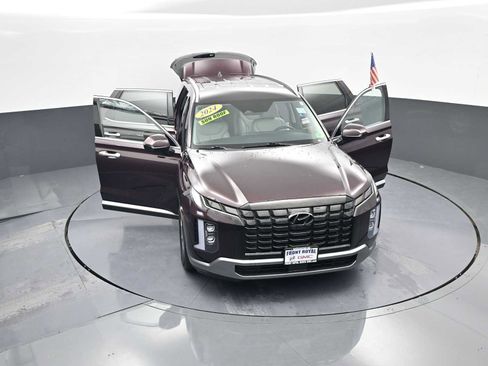 Used 2024 Hyundai Palisade SEL image 41
