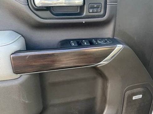 Used 2023 GMC Sierra 2500 SLT image 14