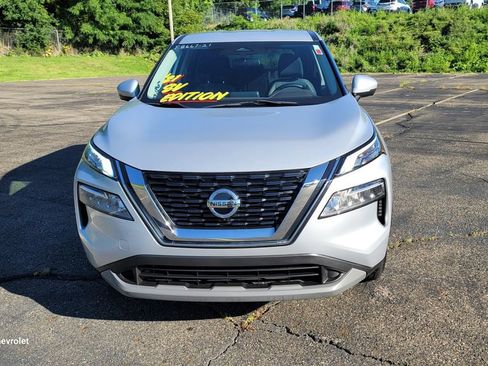 Used 2021 Nissan Rogue SV FWD image 4
