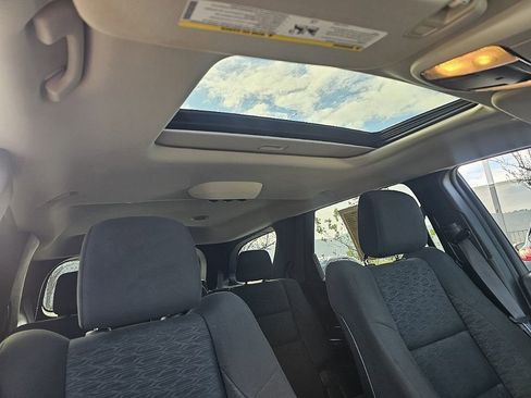 Used 2021 Dodge Durango SXT image 17