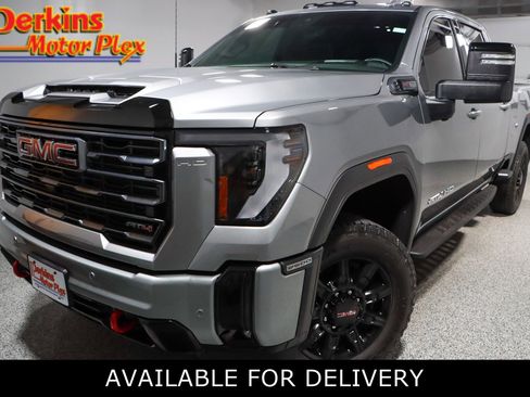 Used 2025 GMC Sierra 2500 AT4 w/ AT4 Premium Plus Package image 1