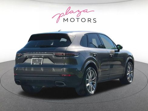 Used 2019 Porsche Cayenne AWD/4WD image 5
