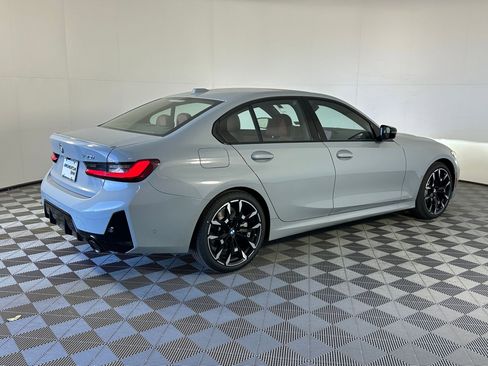New 2026 BMW 330i Sedan w/ M Sport Package image 7