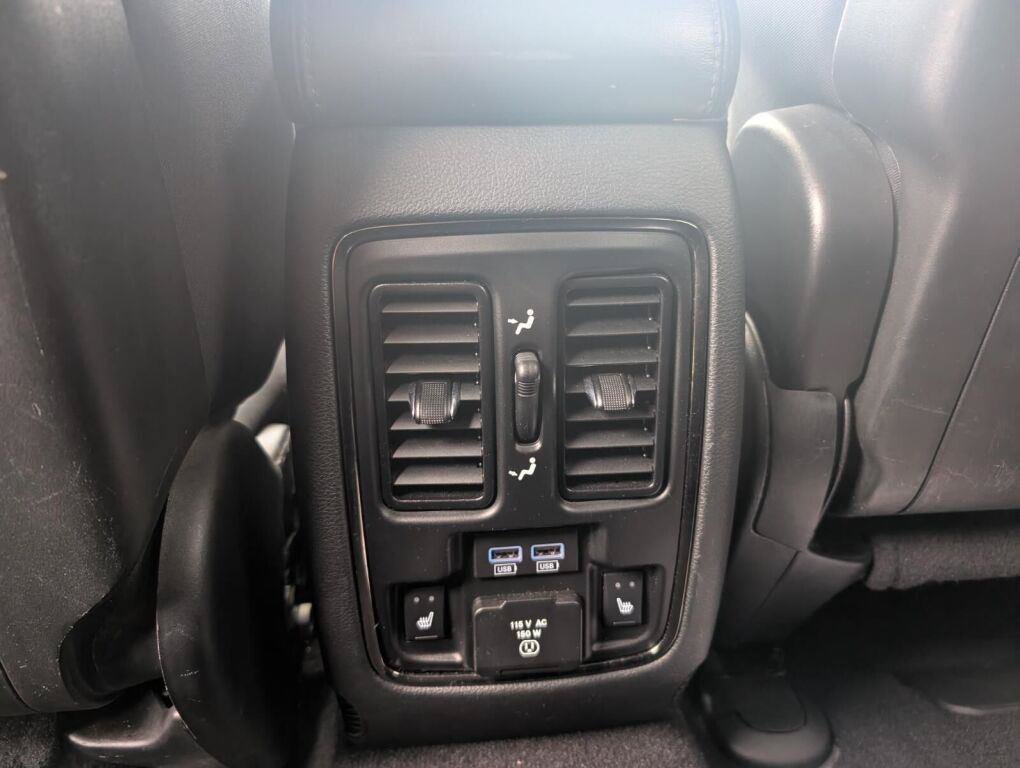 Used 2020 Jeep Grand Cherokee High Altitude AWD/4WD image 25