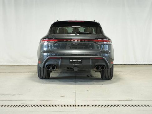 Used 2025 Porsche Macan image 6