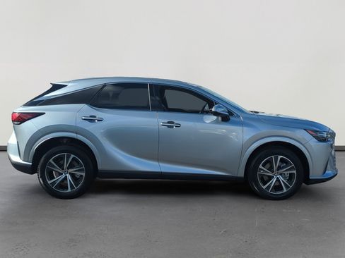 Used 2023 Lexus RX 350 FWD w/ Cold Area Package image 6