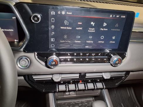 New 2026 GMC Canyon Elevation w/ Convenience Package RWD image 18