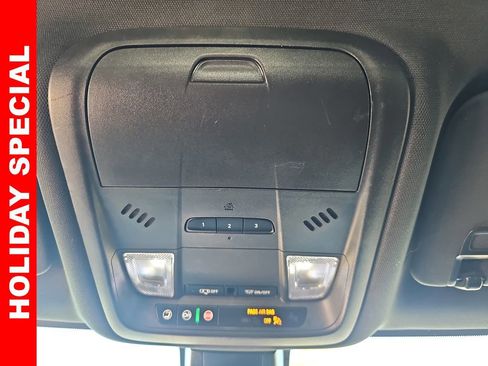 Used 2021 Chevrolet Blazer RS w/ Enhanced Convenience Package image 32