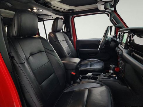 Used 2021 Jeep Wrangler Unlimited Sahara AWD/4WD image 26