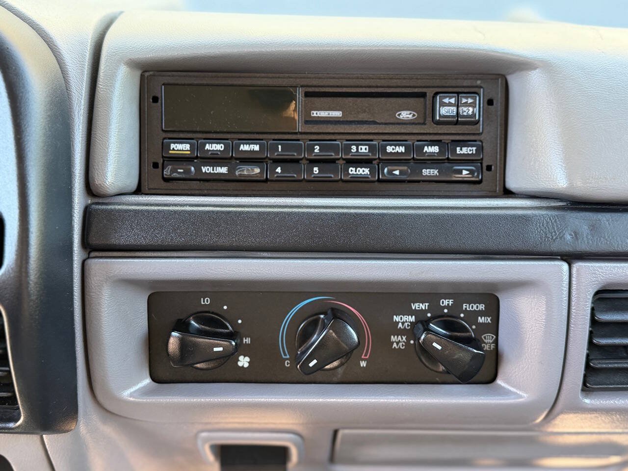 Used 1996 Ford F250 2WD SuperCab image 19
