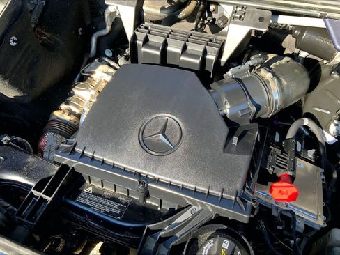Used 2024 Mercedes-Benz Sprinter 2500 image 34