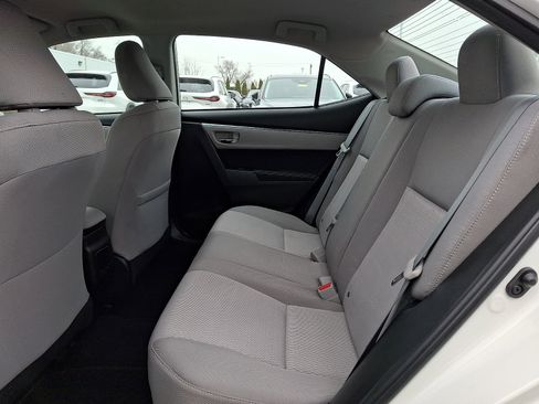 Used 2014 Toyota Corolla LE image 12