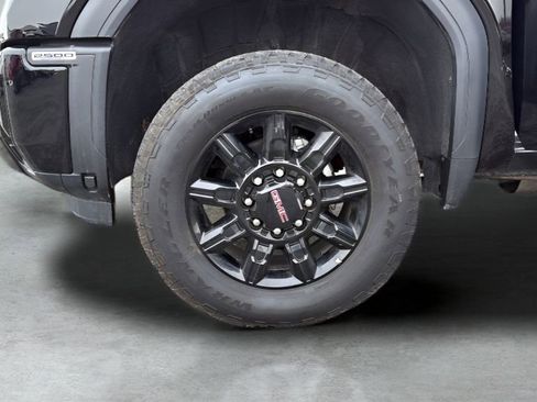 Used 2025 GMC Sierra 2500 AT4 AWD/4WD image 39