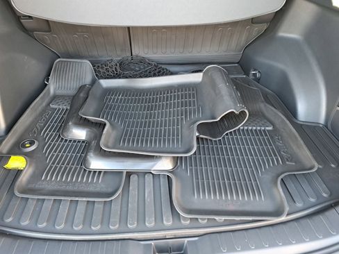 Certified 2025 Toyota RAV4 XLE Premium image 29