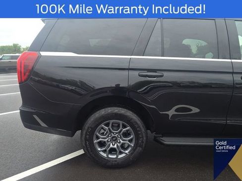Used 2025 Ford Expedition Active AWD/4WD image 9