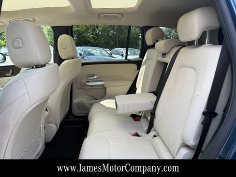 Certified 2023 Mercedes-Benz GLB 250 4MATIC image 21