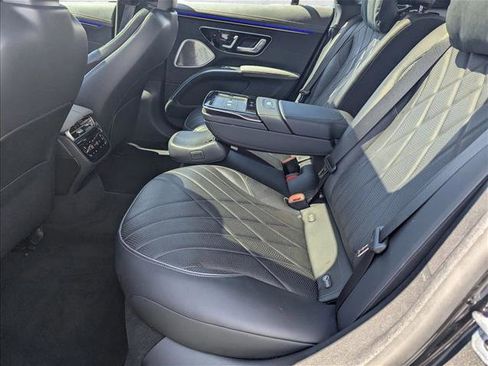 Certified 2023 Mercedes-Benz EQS 580 4MATIC Sedan image 18