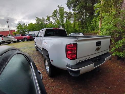 Used 2019 Chevrolet Silverado 3500 LTZ w/ Duramax Plus Package AWD/4WD image 8