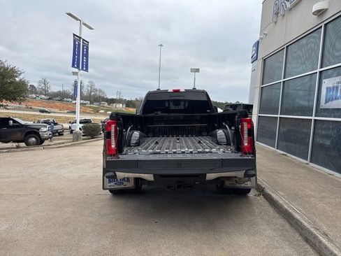 Used 2024 Ford F350 Lariat w/ Lariat Ultimate Package image 7