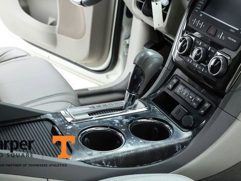 Used 2015 Buick Enclave Premium w/ Experience Buick Package image 76