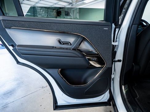 Used 2024 Land Rover Range Rover Sport Dynamic SE image 53