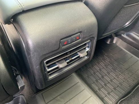 Used 2022 Lincoln Corsair AWD w/ Premium Package image 20