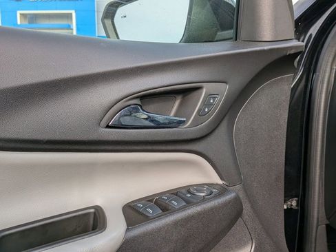 Used 2024 Chevrolet Equinox LT image 13