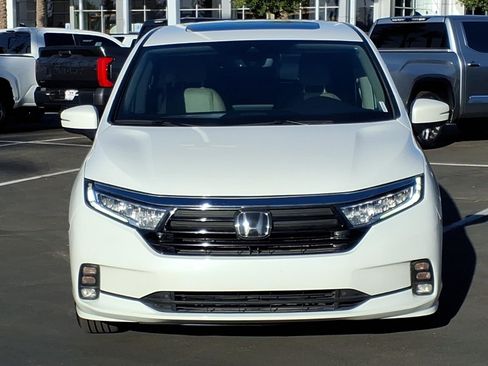 Used 2021 Honda Odyssey EX-L image 2
