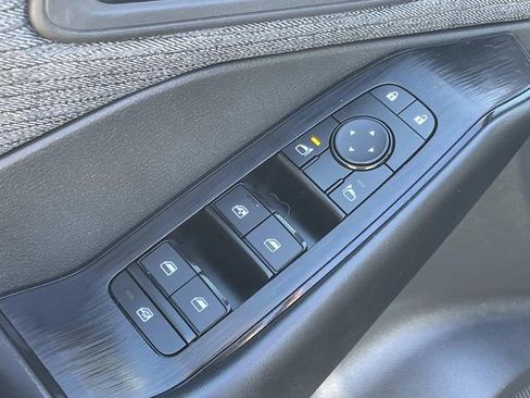 Certified 2023 Nissan Rogue S image 15