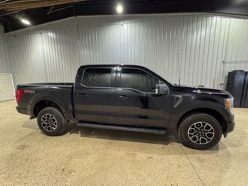 Used 2023 Ford F150 XLT AWD/4WD image 9